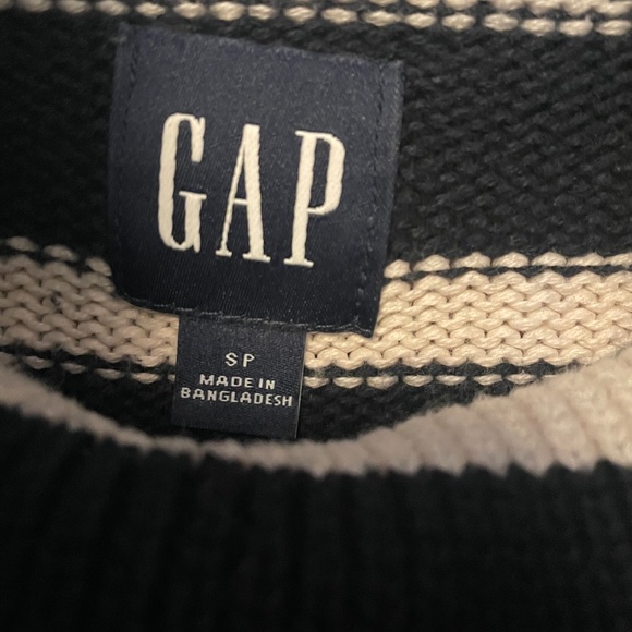 Gap Oversized Stripe Split Hem Sweater - Picture 3 of 4
